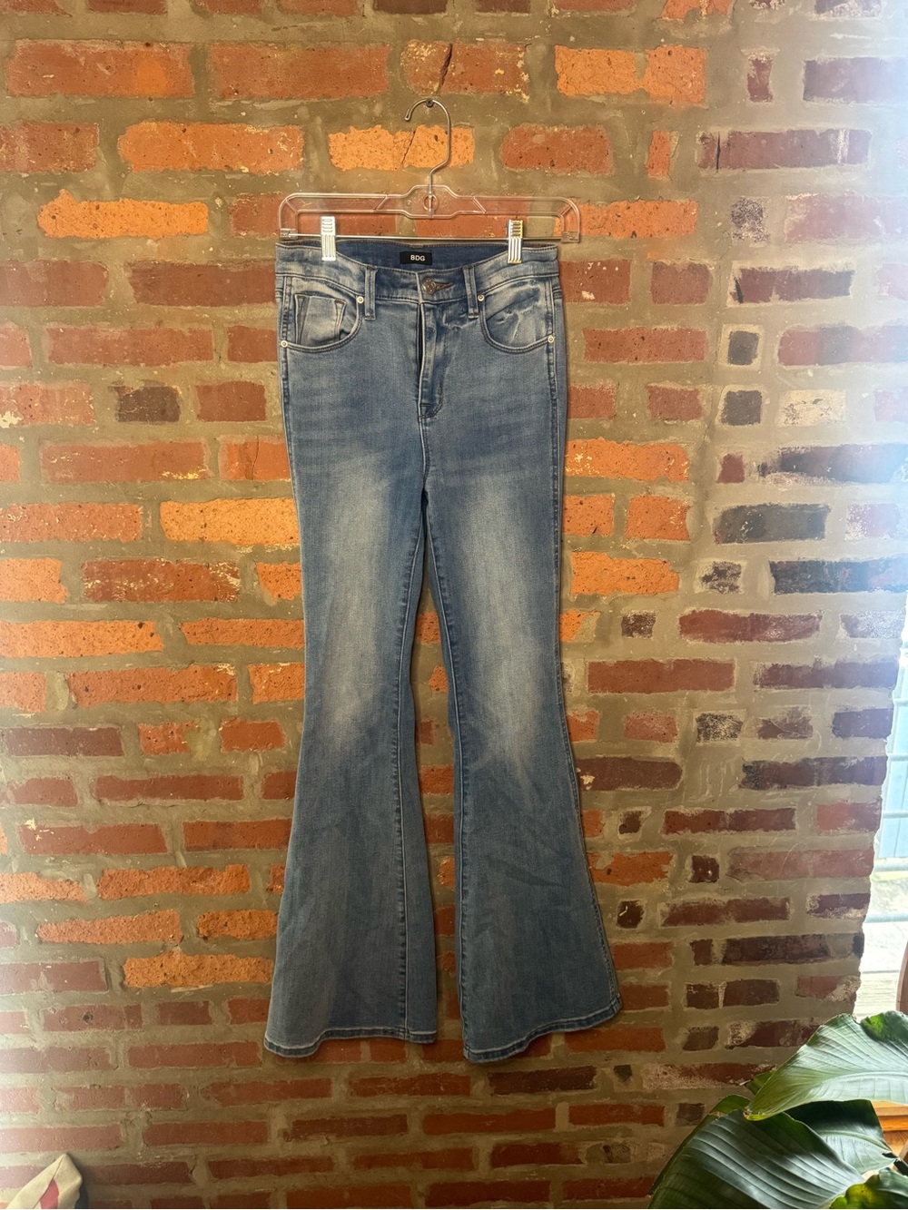 BDG high rise Women’s Light Blue Flared Jeans